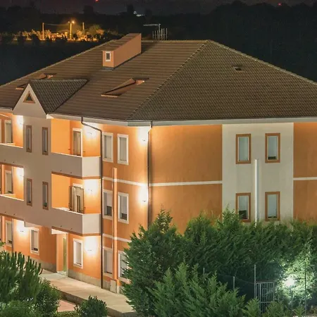 S. Antonio Apartment *